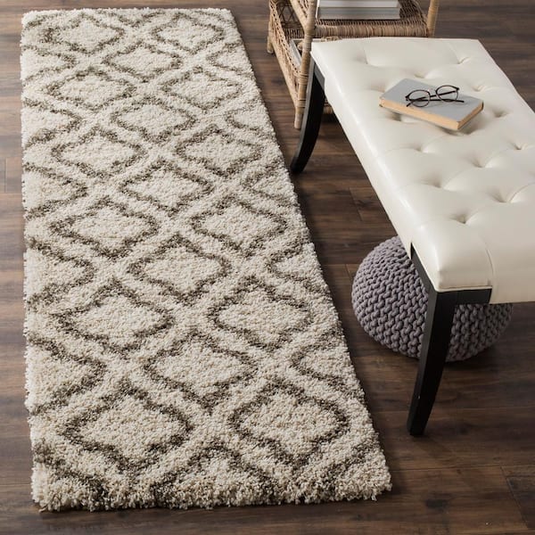 Hudson 2 ft. x 10 ft. Ivory/Gray Geometric Runner Rug