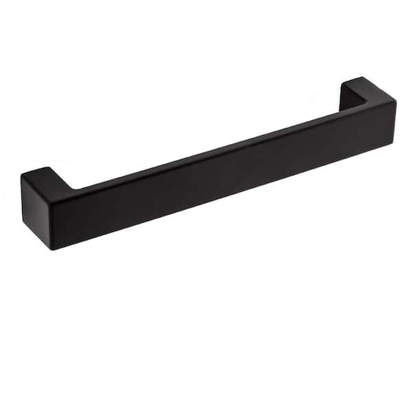 Redmond 5-1/4 in. (133 mm) Center-to-Center Modern Matte Black Bar Drawer Pull