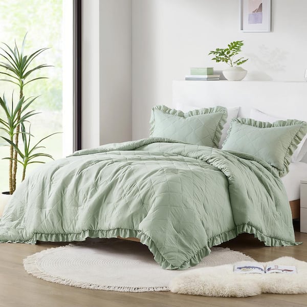 510 Design Phoebe 3-Piece Sage Microfiber Full/Queen Diamond Quilted ...