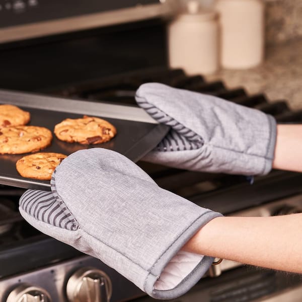 Kitchen Counter Safe Tr Homwe Silicone Oven Mitts And Potholders 4-Piece Sets 