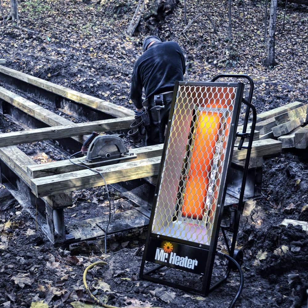 35,000 BTU Black Metal Portable Propane Heater