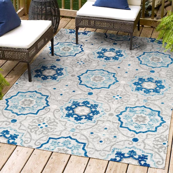 Mediterranean Medallion Blue/Gray 9 ft. x 12 ft. Indoor/Outdoor Area Rug