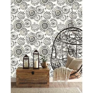 Black and White Bohemian Medallion Peel and Stick Wallpaper (Covers 28.18 sq. ft.)