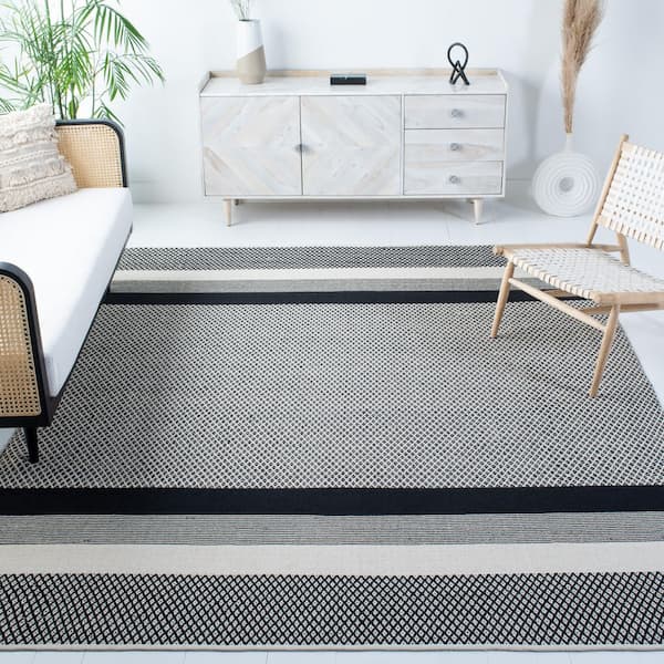 Kilim Black/Ivory 8 ft. x 10 ft. Striped Trellis Solid Color Area Rug