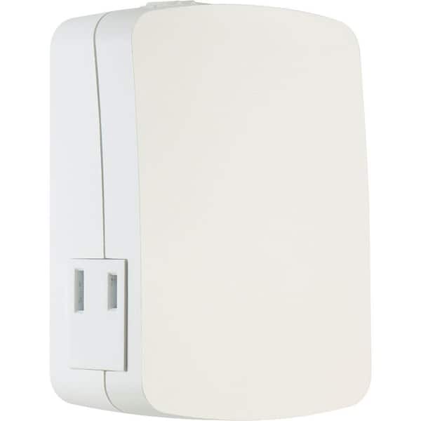 Defiant 10 Amp 7-Day Indoor Plug-In Corded App Timer, White