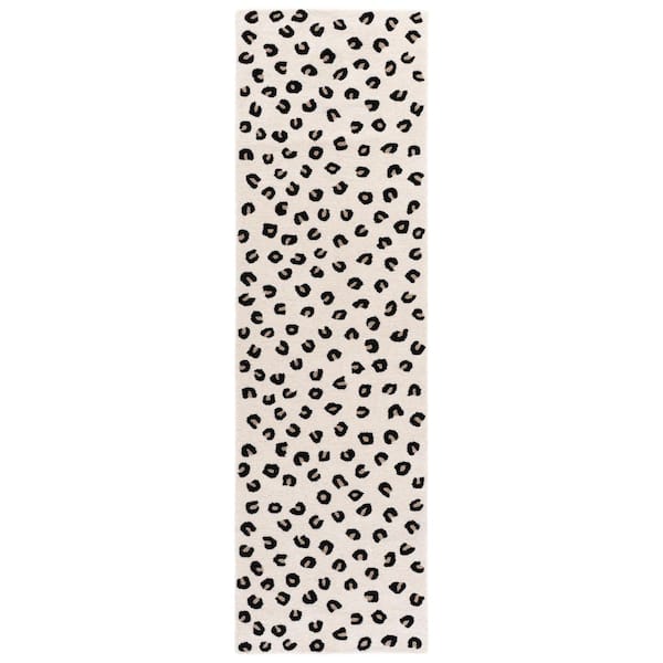 Fifth Avenue 2 ft. x 8 ft. Ivory/Black Spotted Runner Rug