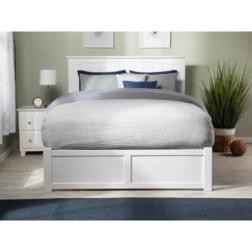 Nantucket White Queen Wood Platform Bed with Storage Drawers