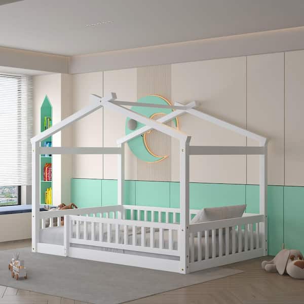 Harper & Bright Designs White Full Size Wood House Bed with Fence Guardrails