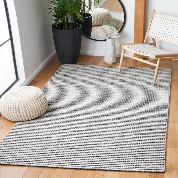 Abstract Black/Ivory 4 ft. x 6 ft. Striped Area Rug