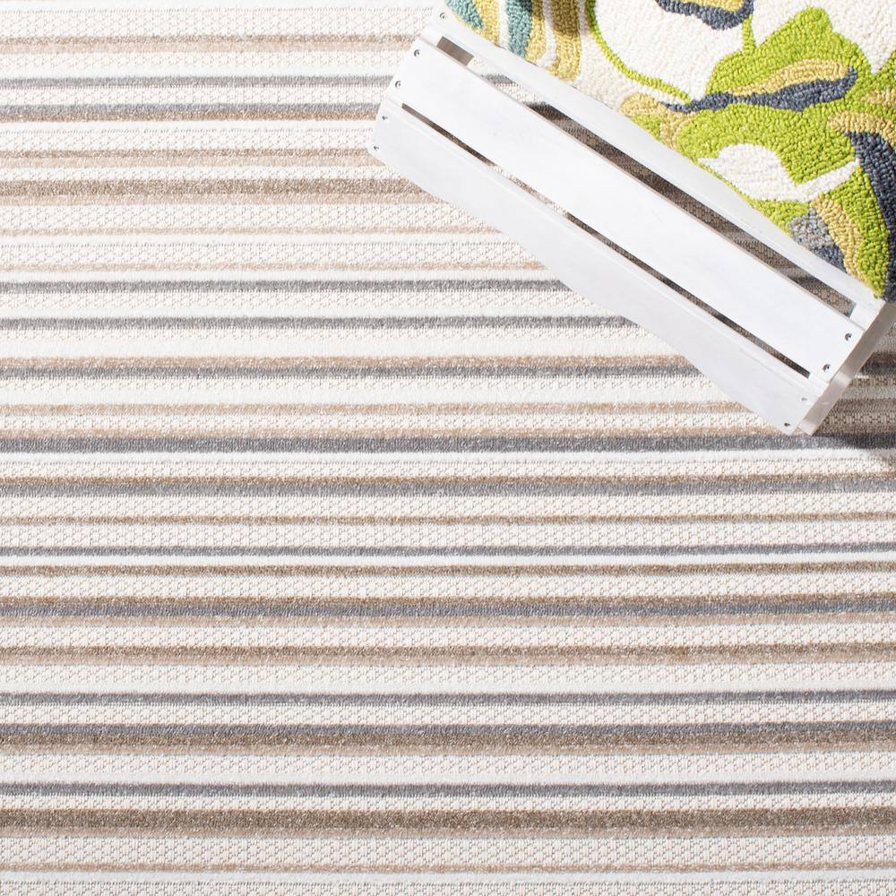 Ivory and Grey Geometric Reversible Synthetic Area Rug - 4'5" x 6'5"