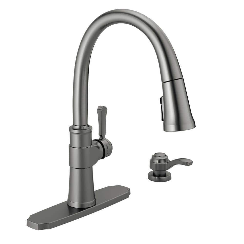 Delta Spargo SingleHandle PullDown Sprayer Kitchen Faucet with