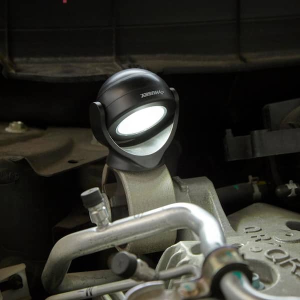 Husky Small Magnetic LED Work Light Hand Tool Powerful Lightweight Steel 