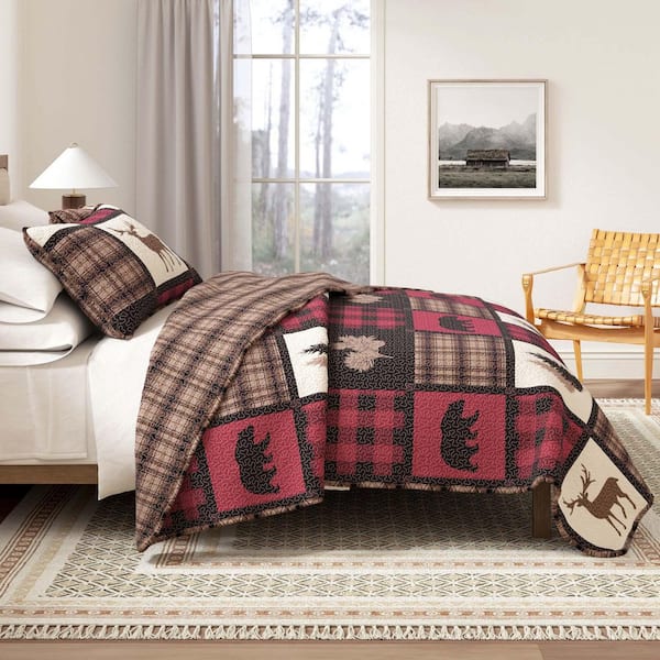 FRESHFOLDS Red Lodge Patchwork Full/Queen Microfiber 3-Piece Quilt Set Bedspread
