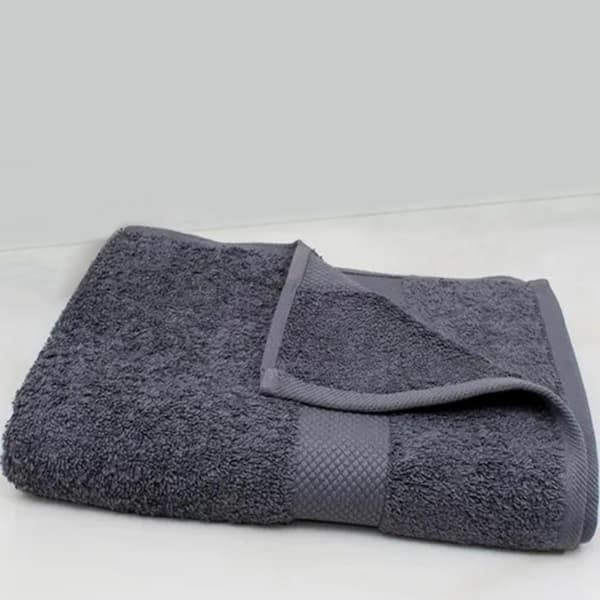 https://images.thdstatic.com/productImages/074aea59-45ff-4c63-8dc3-8c3abf7804c2/svn/sharkskin-grey-delara-bath-towels-a1hcbsset-4-gry-e1_600.jpg