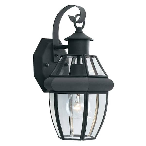 Thomas Lighting Heritage 1-Light Black Outdoor Wall-Mount Lantern Sconce