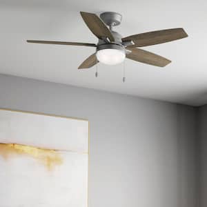 Antero 52 in. Hunter Express Indoor Matte Silver Ceiling Fan with Light Kit Included