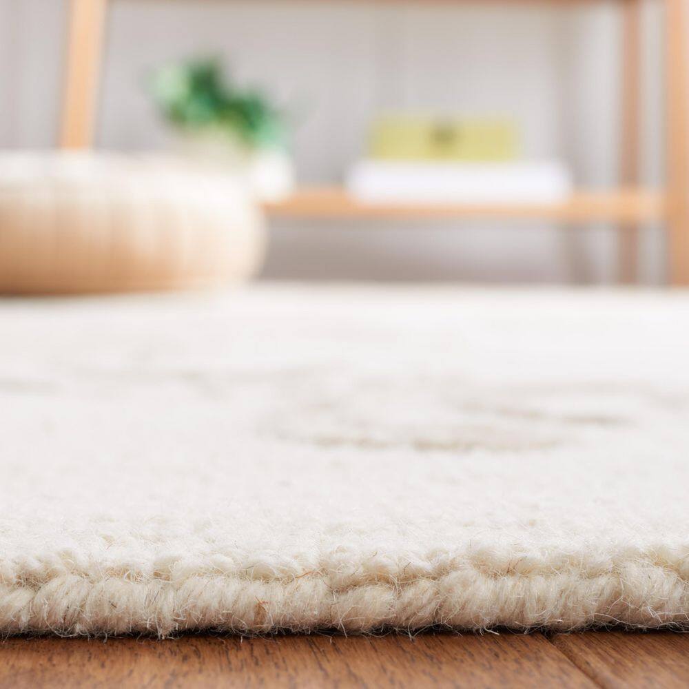 Ivory and Beige Floral Hand-Tufted Wool Area Rug 3' x 5'