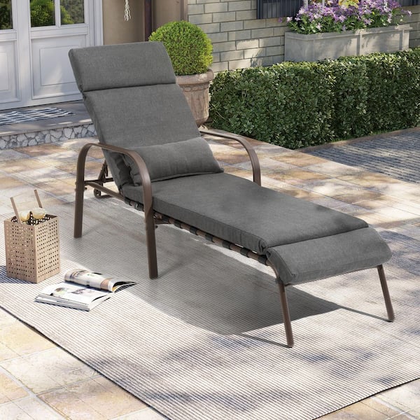 Pellebant 1-Piece Metal Outdoor Chaise Lounge with Dark Gray Cushions