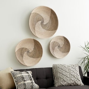 Seagrass Brown Handmade Spiral Basket Plate Wall Decor (Set of 3)