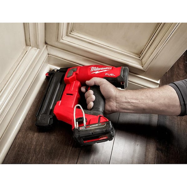 Milwaukee - M18 FUEL 18-Volt Brushless Cordless Gen II 18-Gauge Brad Nailer (Tool-Only) with Clear Anti Scratch Safety Glasses