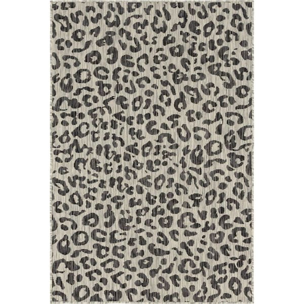 Unique Loom Black Leopard Outdoor 4 ft. x 6 ft. Area Rug 3145246 - The ...