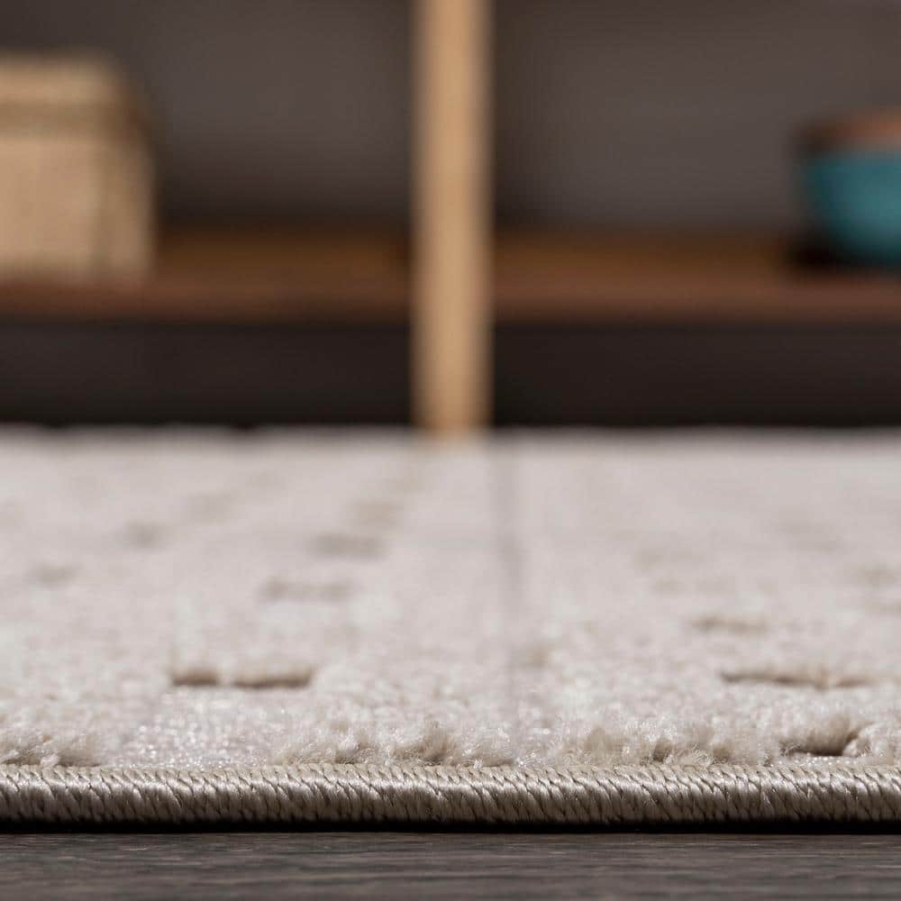 Ivory Geometric High-Low Pile Indoor/Outdoor Area Rug