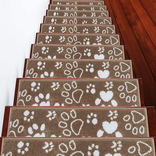 Paw Collection Beige White 9 in. x 28 in. Polypropylene Stair Tread Cover (Set of 4)