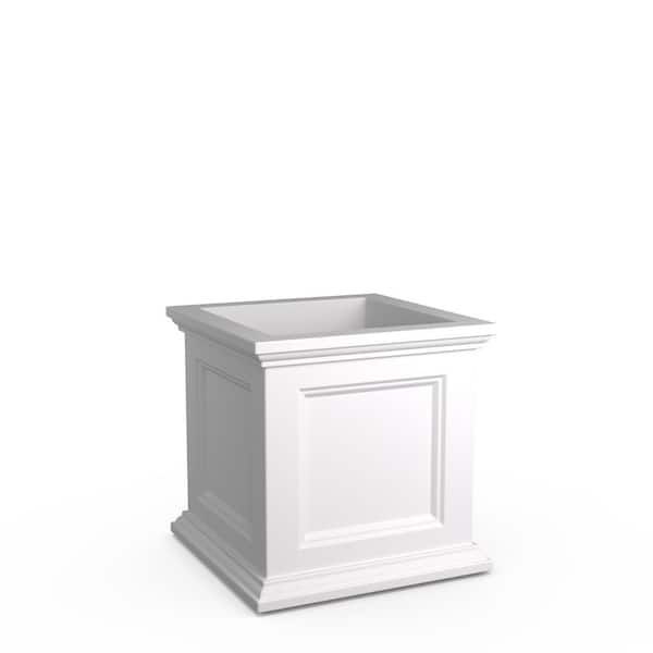 Fairfield 18 in. White Square Plastic Outdoor Self Watering Planter (18 in. L x 18 in. W x 18 in. H)