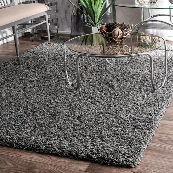 Marleen Plush Shag Gray 4 ft. Contemporary Square Rug