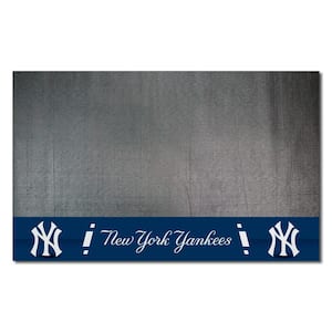 New York Yankees 26 in. x 42 in. Grill Mat