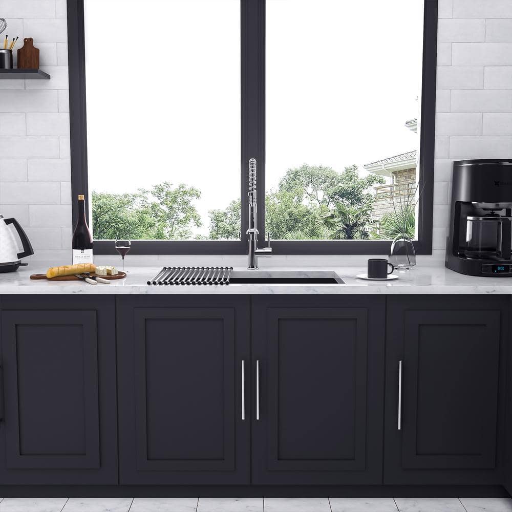 32'' Gunmetal Black Stainless Steel Undermount Kitchen Sink