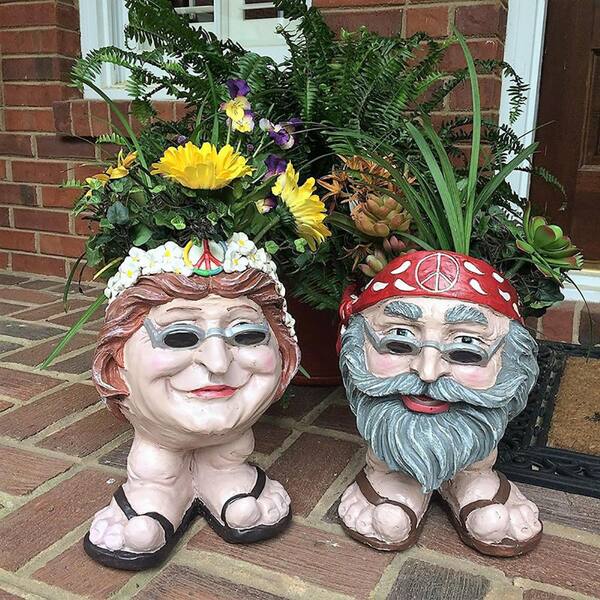 HOMESTYLES 13 in. H Hippie Jerry and Hippie Chick Janice