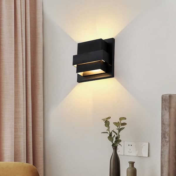 Laplusbelle 2-Light Matte Black Aluminum LED Wall Lantern Sconce