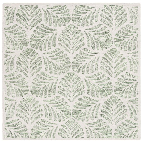 SAFAVIEH Martha Stewart Ivory/Green 6 ft. x 6 ft. Palm Leaf Gradient Square Area Rug