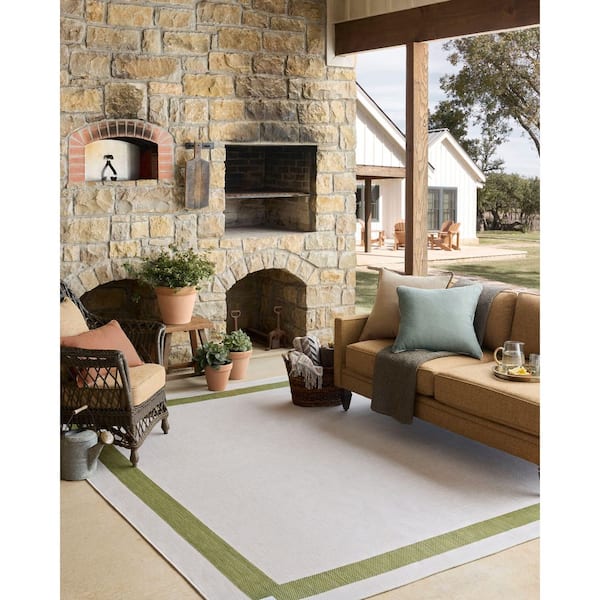 Loloi Easton Green / Ivory 8 ft. 6 in. x 11 ft. 6 in. Indoor
