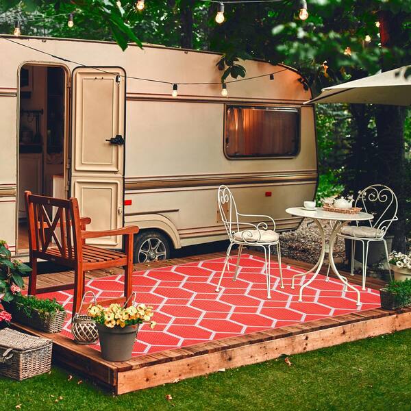 Miami Orange White 4 ft. x 6 ft. Reversible Recycled Plastic Indoor/Outdoor Area Rug-Floor Mat