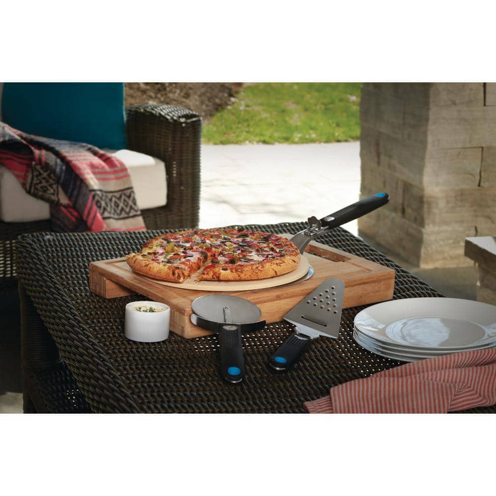 Pizza Grilling and Cutting Kit (4-Piece) - thumbnail 8