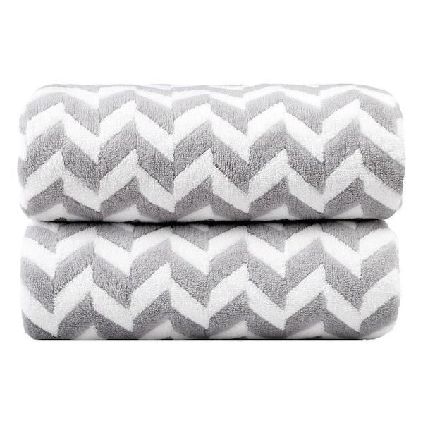 Grey Chevron Ultra Soft Polyester Fleece Bath Towel (Set of 2)