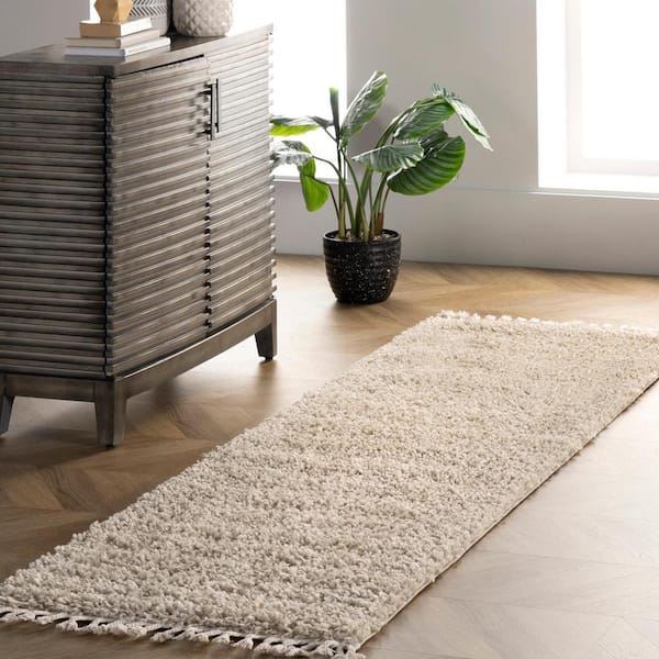 Casual Plush Shag Neva Beige 2 ft. 6 in. x 12 ft. Indoor Runner Rug