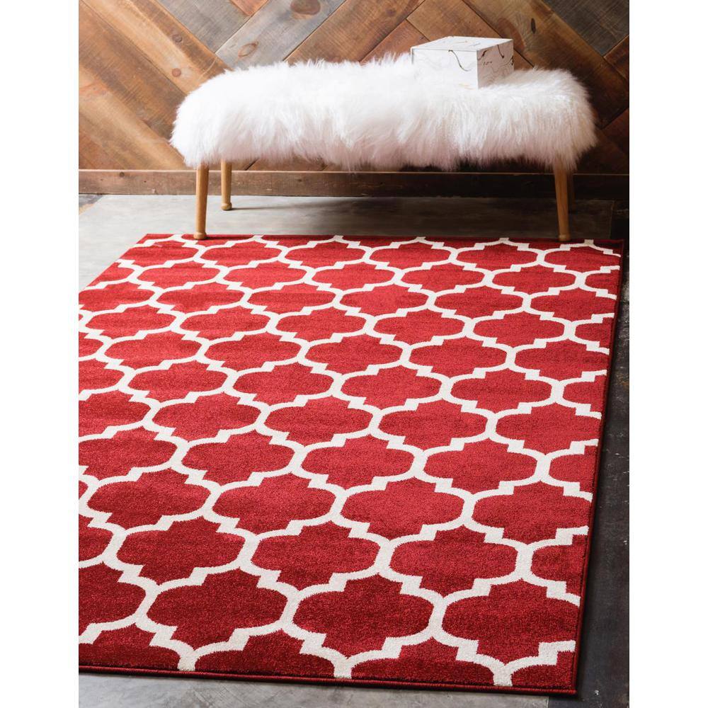 Red and Orange Synthetic Trellis Indoor Area Rug