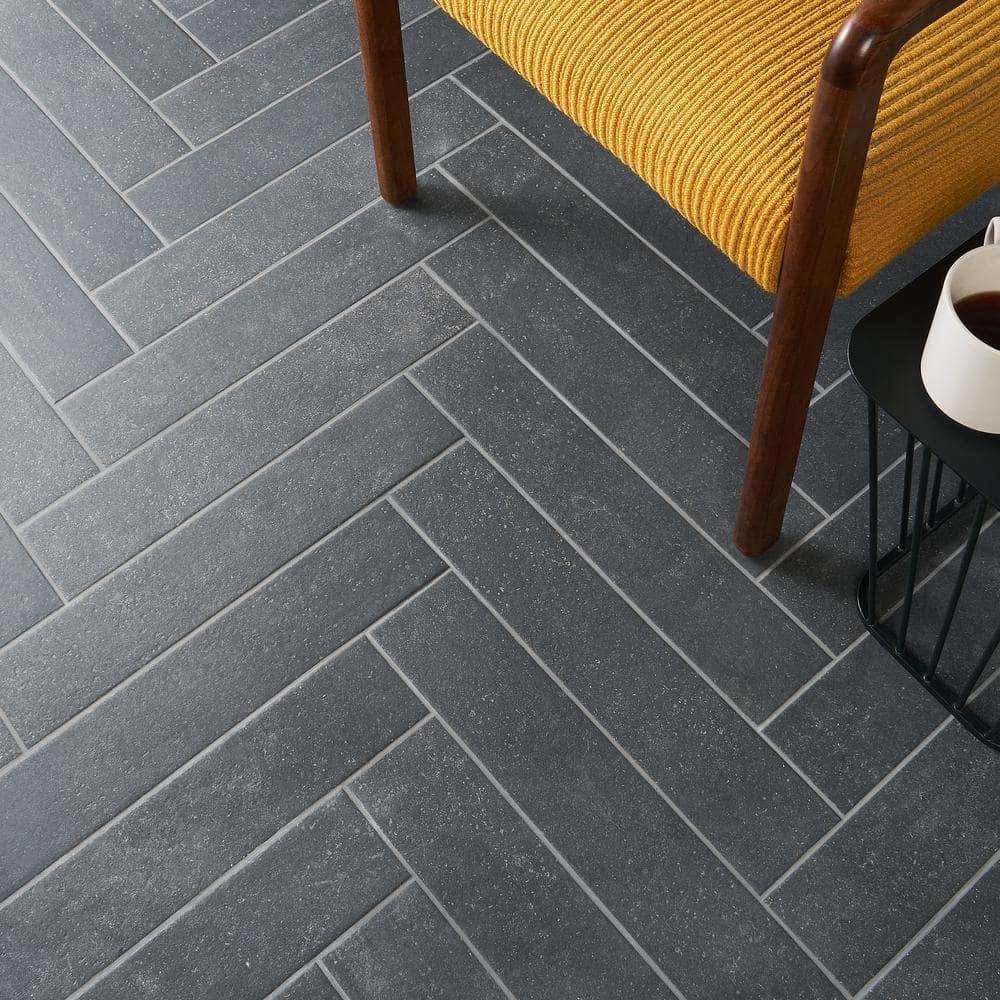 Lannister Matte Gray Porcelain Subway Tile 4" x 19"