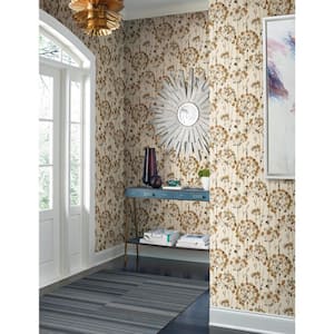 Cream and Gold Metallic Flourish Paper Unpasted Wallpaper (27 in. x 27 ft.)