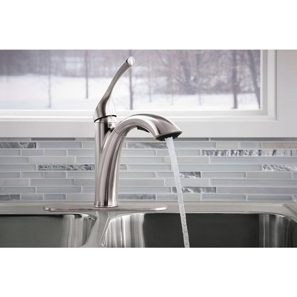 Mistos Pull-Out Kitchen Faucet - rated 3.8928 stars from 1101 reviews
