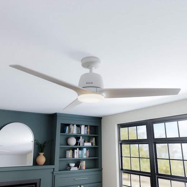 Hunter 52 inch Malden Matte White Ceiling Fan with LED Light Kit and Handheld Remote