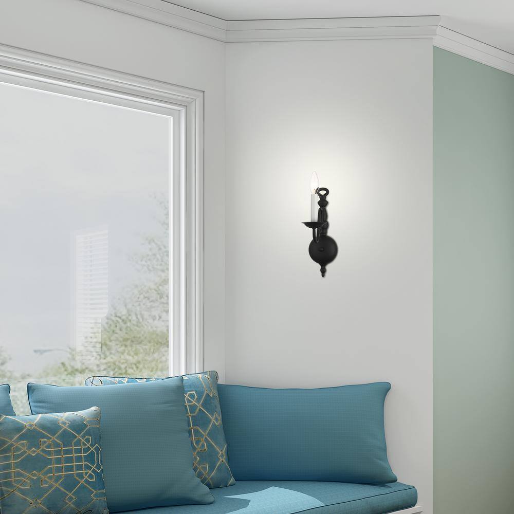 Black Traditional Colonial 1-Light Wall Sconce