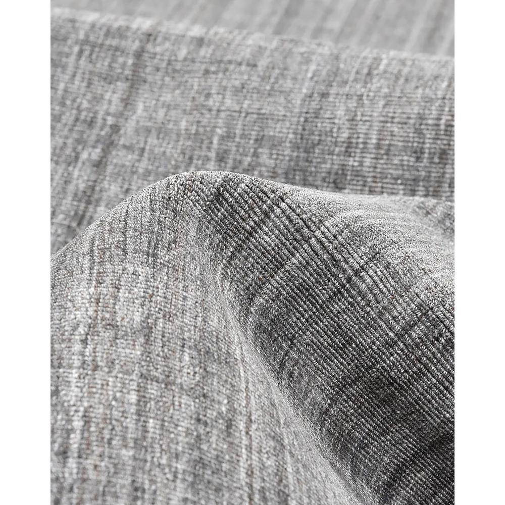 Luxurious Handcrafted 9' x 12' Gray Wool & Viscose Area Rug