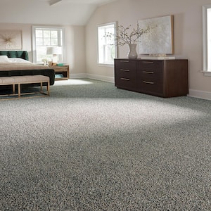 Radiant Retreat I Misty Blue 47 oz. Polyester Textured Installed Carpet