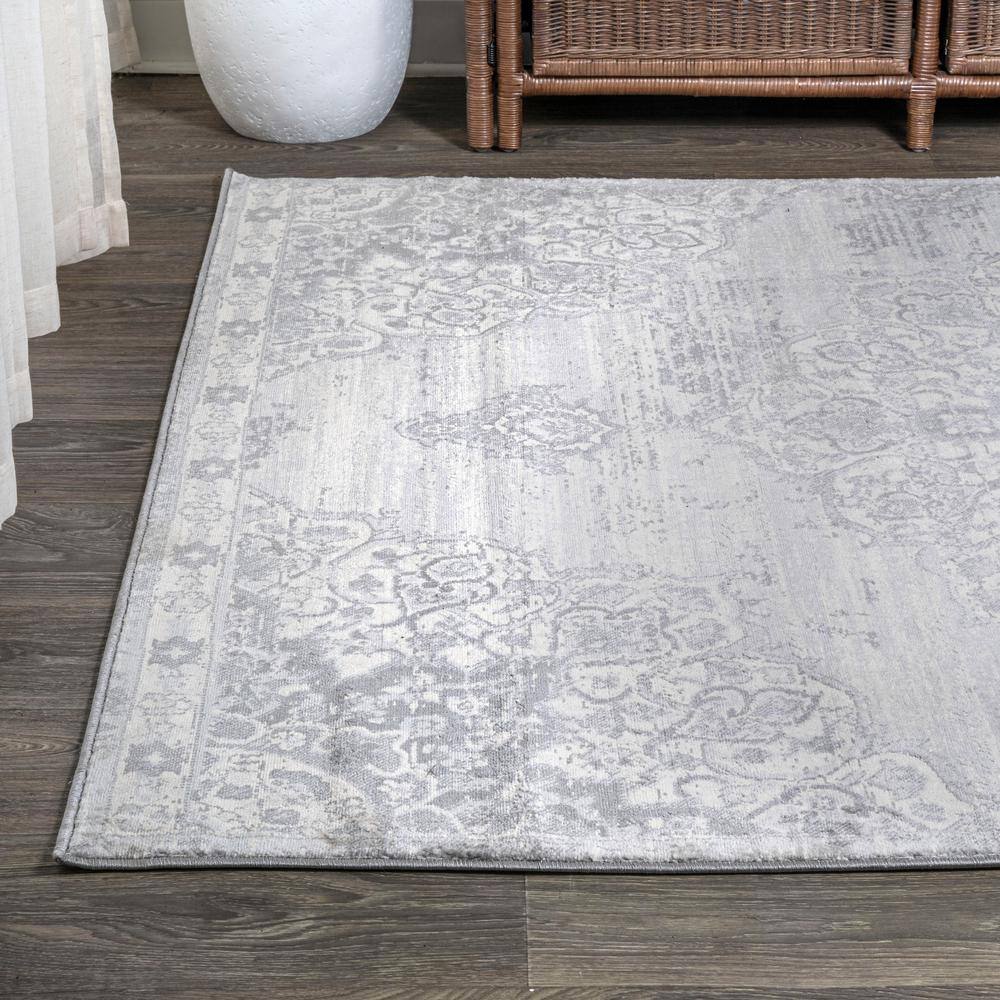Luxurious Light Gray 8' Square Synthetic Easy-Care Rug