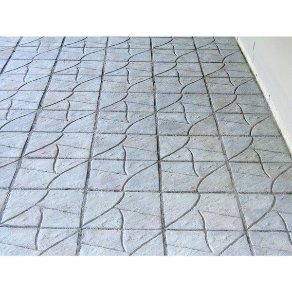 Nantucket Pavers 17.5 in. x 17.5 in. Stone Design Square Gray Variegated Concrete Paver (46-Pieces/97 sq. ft./Pallet)
