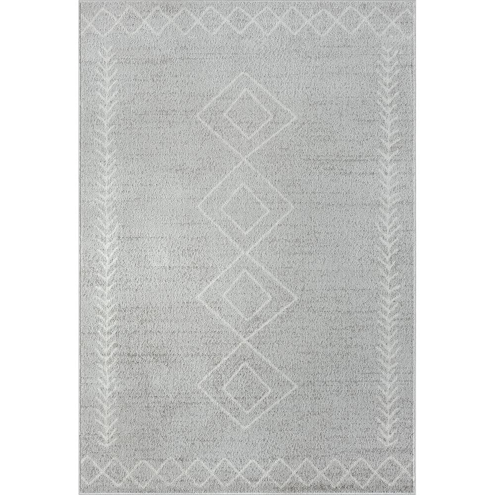Calixta Reversible Gray Shag Area Rug 5' x 7'